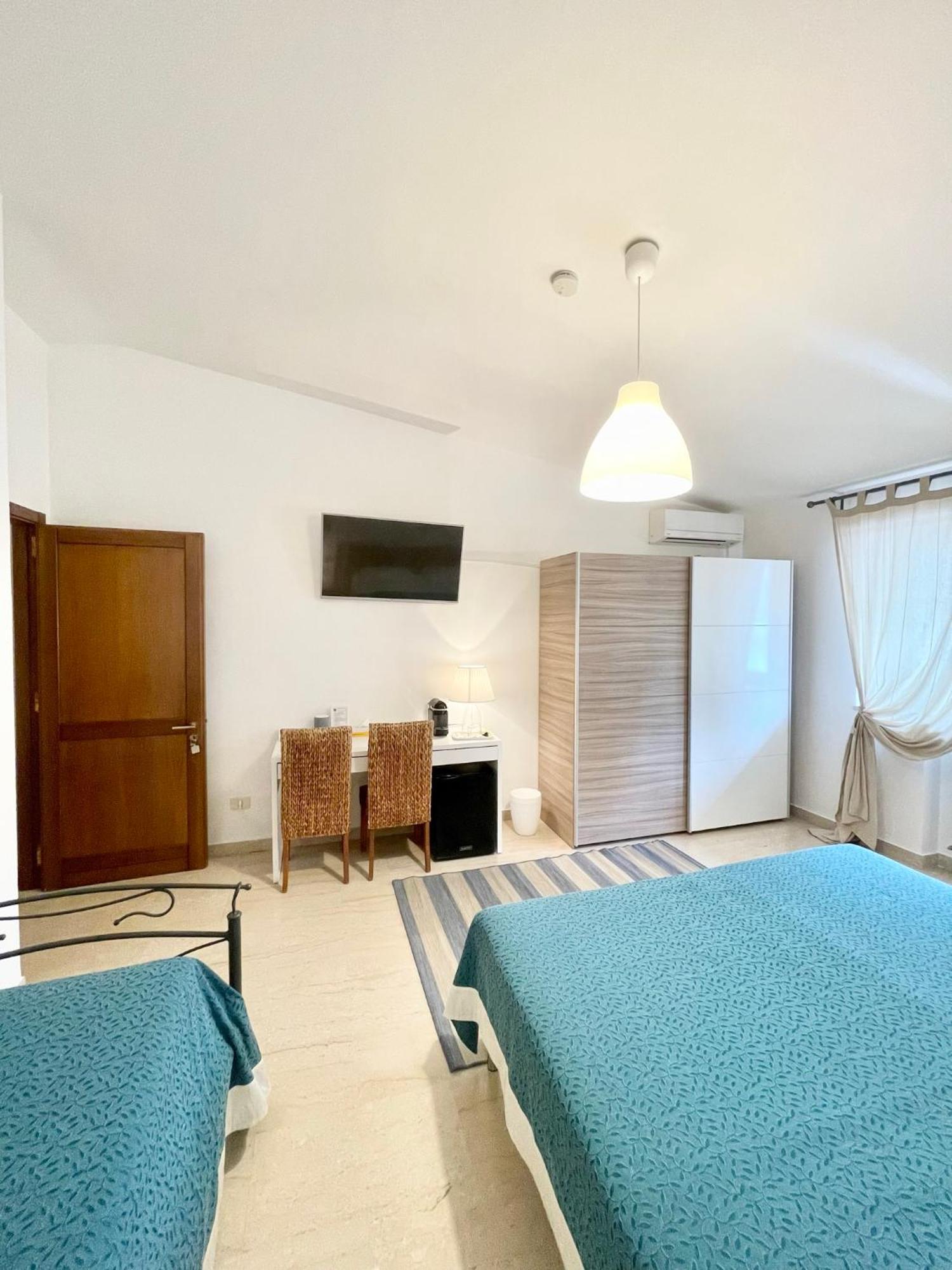 טאראנטו B&B Le Saline מראה חיצוני תמונה